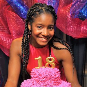 Meet your Posher, Donna